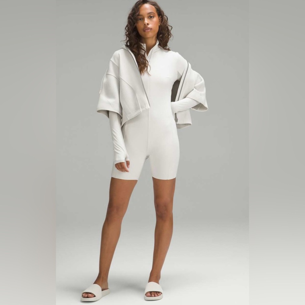 Lululemon NWT Tight Fit Lined Long Sleeve Onesie Romper Bone Size M